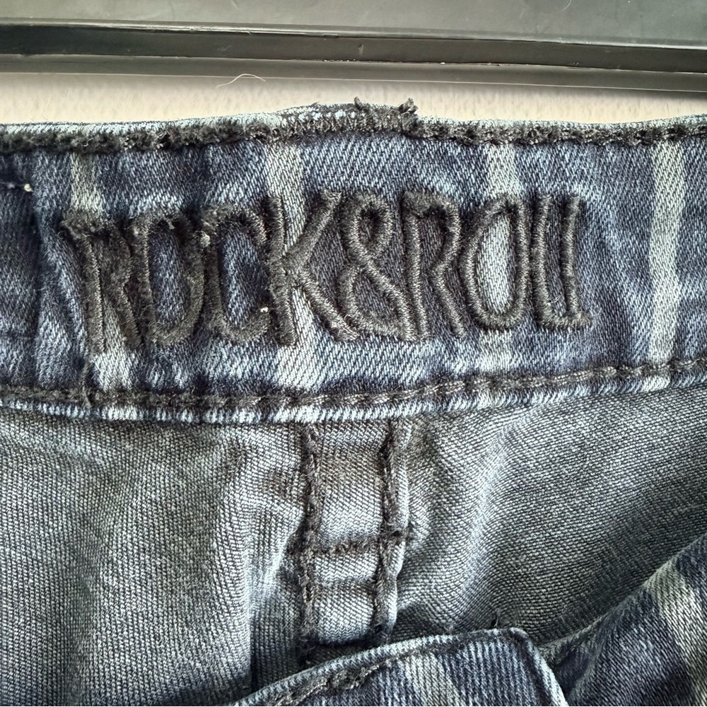 Rock & Roll Cowgirl Striped High Rise Flare Jeans 27x36 Pinstripe Button Fly - Picture 8 of 10